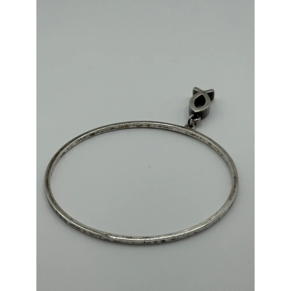 James Avery this listing